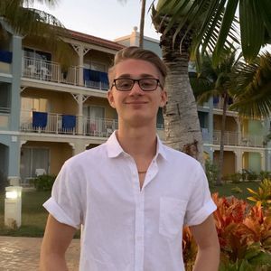 Meet your Posher, Étienne